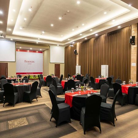 Ramada By Wyndham Serpong Extérieur photo