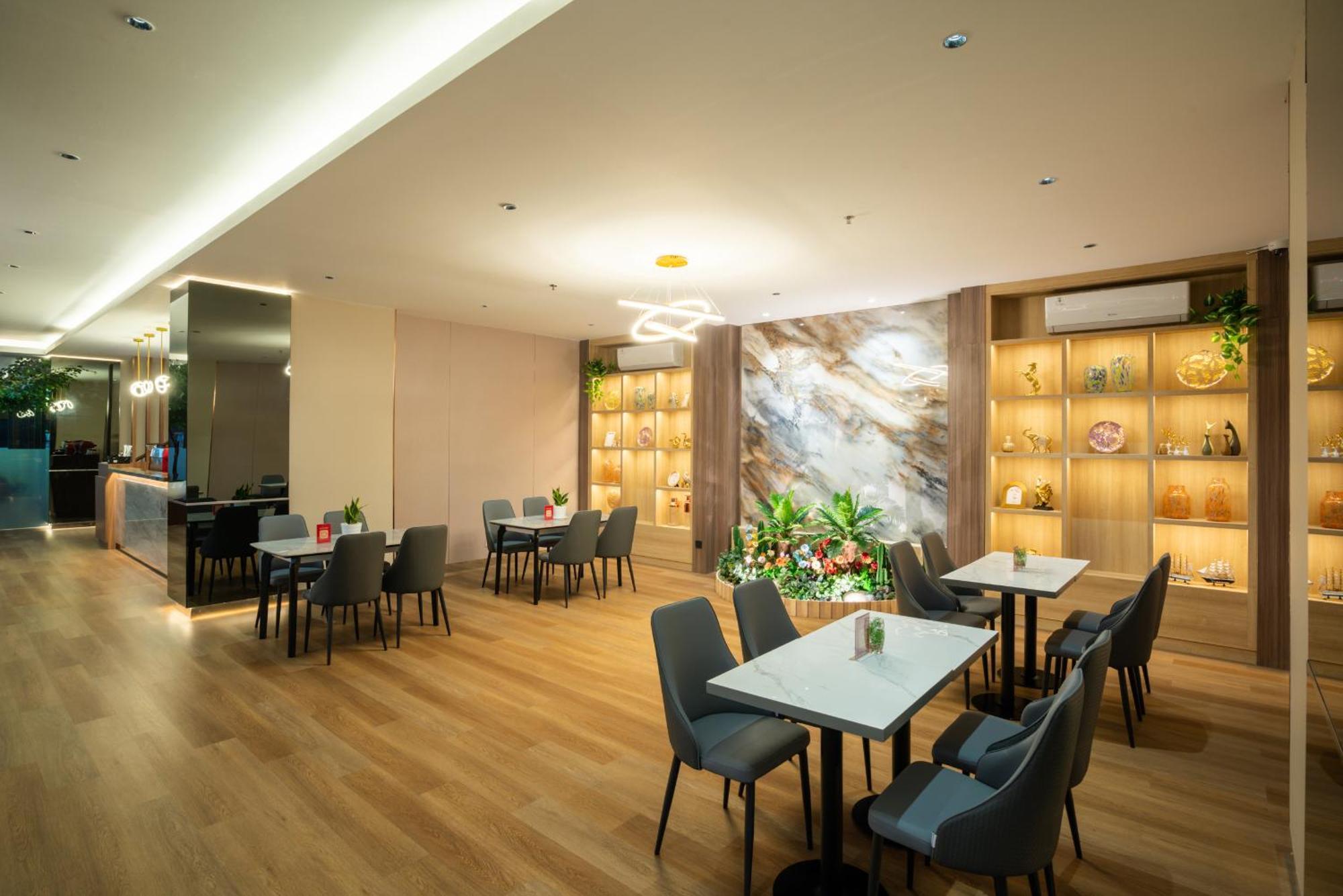 Ramada By Wyndham Serpong Extérieur photo