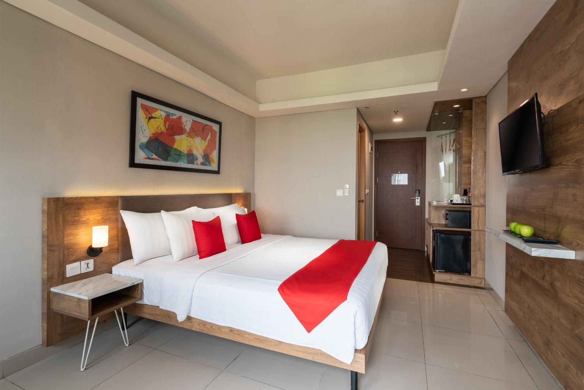 Ramada By Wyndham Serpong Extérieur photo