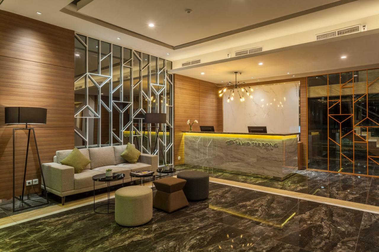 Ramada By Wyndham Serpong Extérieur photo